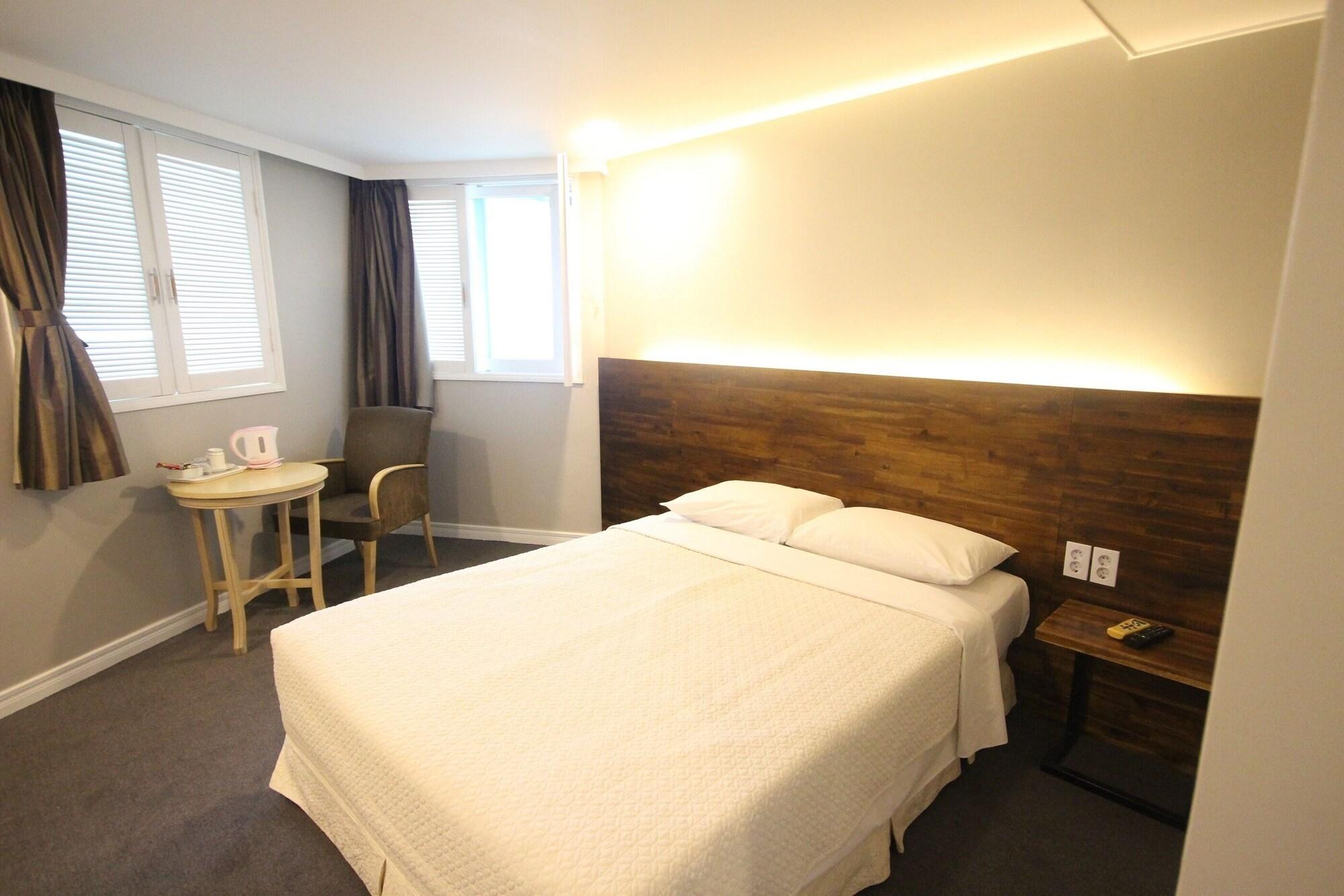 Hotel Ocean View Ilsan Ni Exteriér fotografie
