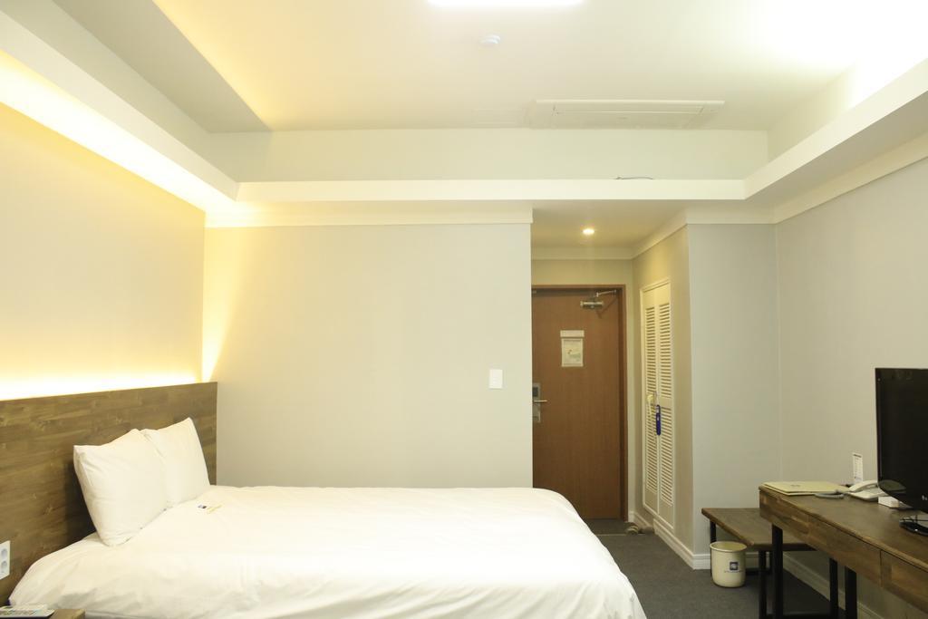 Hotel Ocean View Ilsan Ni Exteriér fotografie