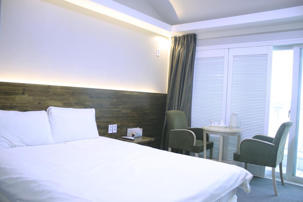 Hotel Ocean View Ilsan Ni Exteriér fotografie