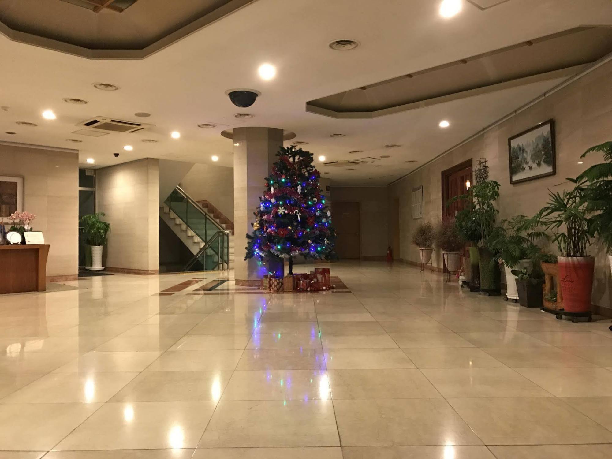 Hotel Ocean View Ilsan Ni Exteriér fotografie